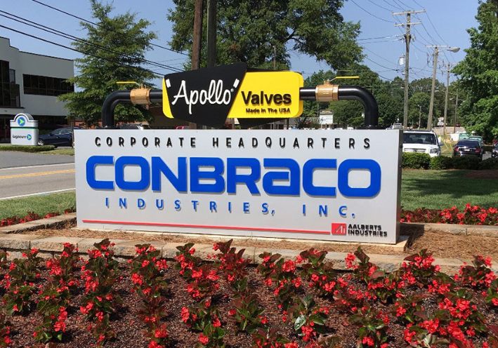 Conbraco Industries_Panel Monument Signs